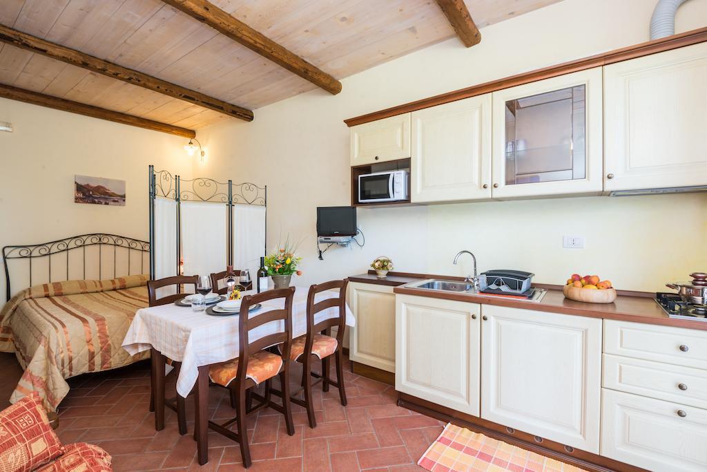Agriturismo Alla Poncia 그라베도나 객실 사진