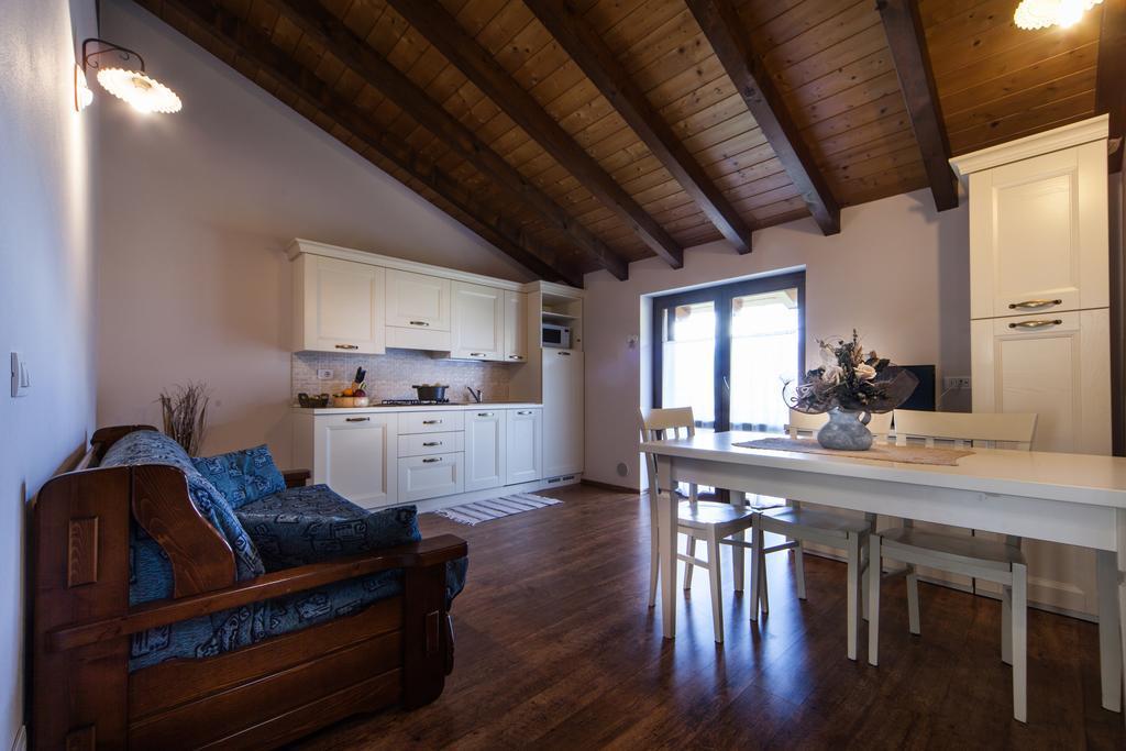Agriturismo Alla Poncia 그라베도나 외부 사진