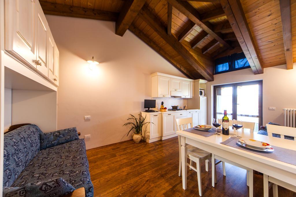 Agriturismo Alla Poncia 그라베도나 외부 사진