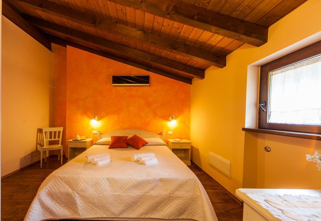 Agriturismo Alla Poncia 그라베도나 외부 사진