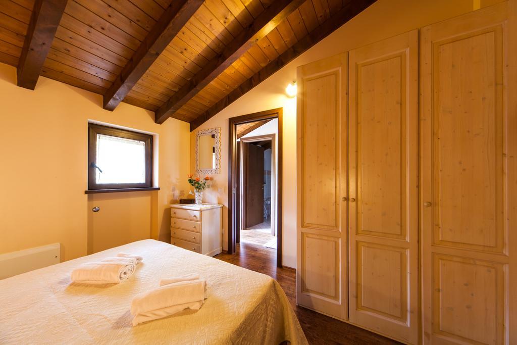 Agriturismo Alla Poncia 그라베도나 외부 사진